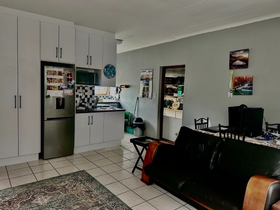 2 Bedroom Property for Sale in Denneoord Western Cape